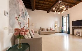 Cuore al centro - nuovissimo con finiture di pregio fronte museo egizio